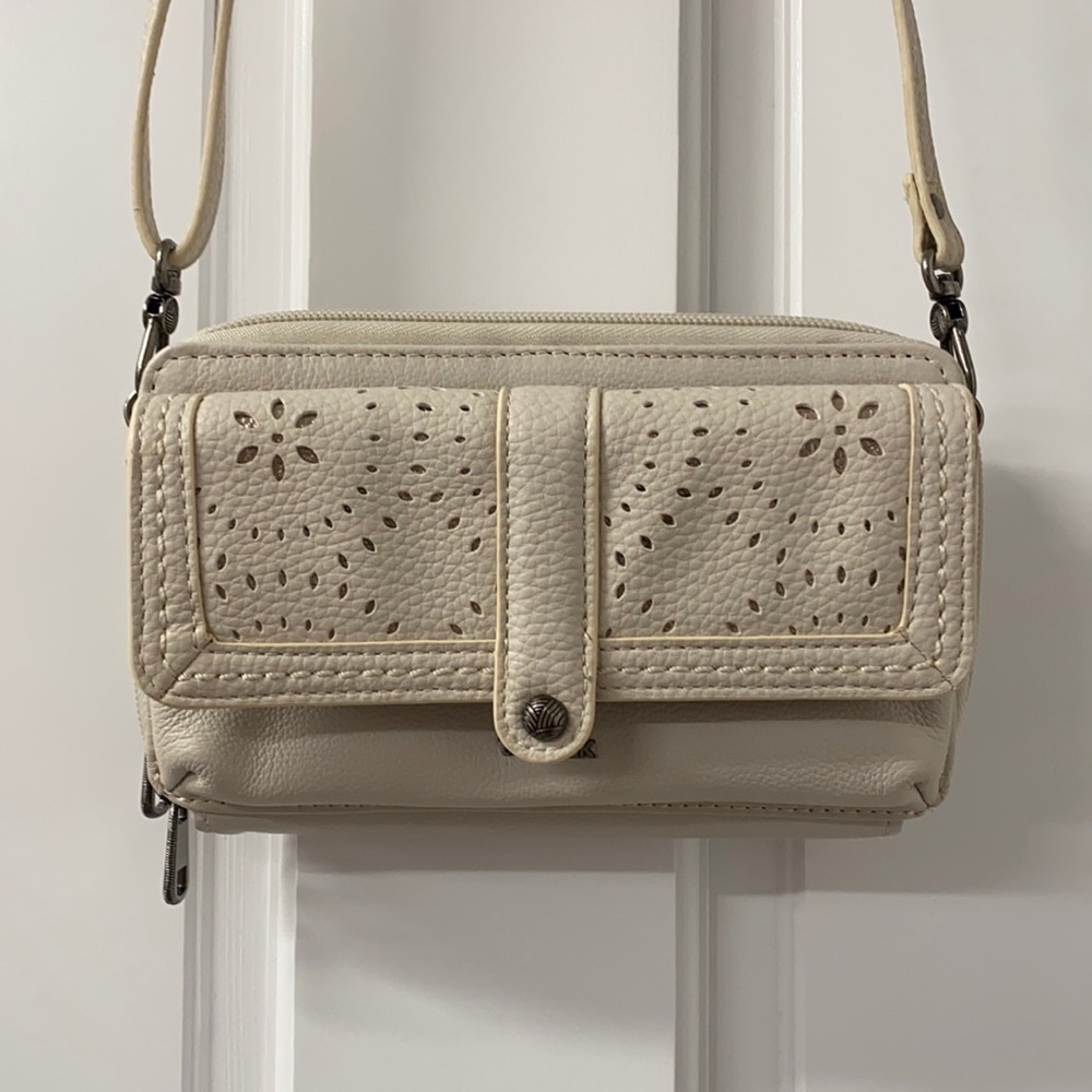 The Sak crossbody wallet